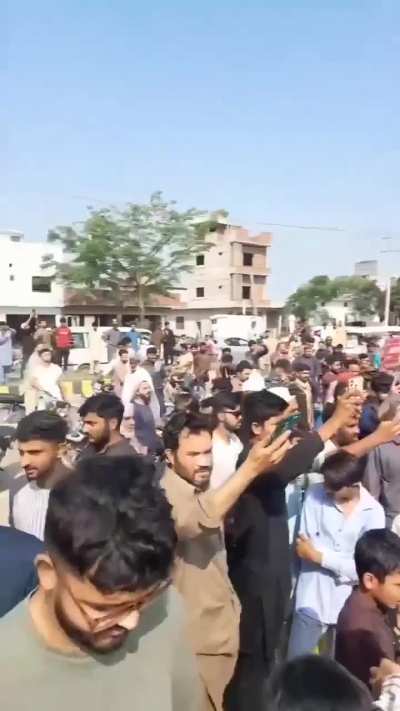 When You Can't Tell Friend from Foe — Locals Beat Up ‘Enemy Drone’ That Was Actually Theirs!(Part 2)