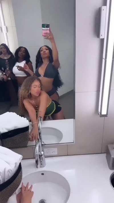 Megan Thee Stallion & Latto