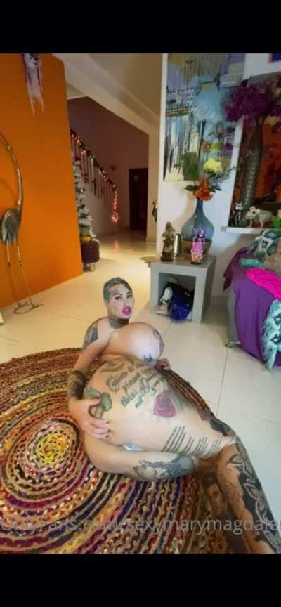 Wouldn't I like to grab a handful