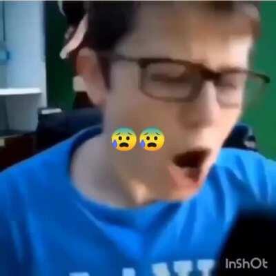 Get assaded Bitch 😡😡🤣😂🤣