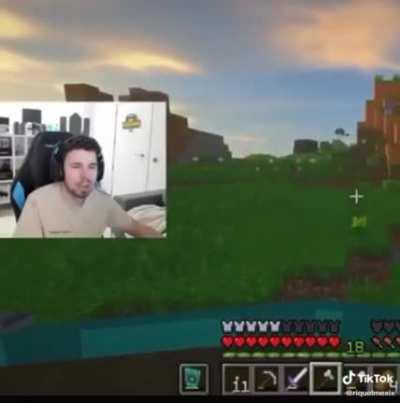 A los del discord también