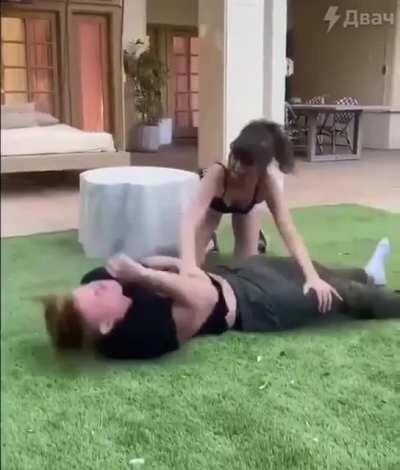 Sábado sabroso: Riley Reid es toda una artista