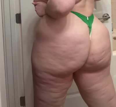 Say YES if you want to fuck me in the ass and I'll send you more nudes (for the first 100 people only)