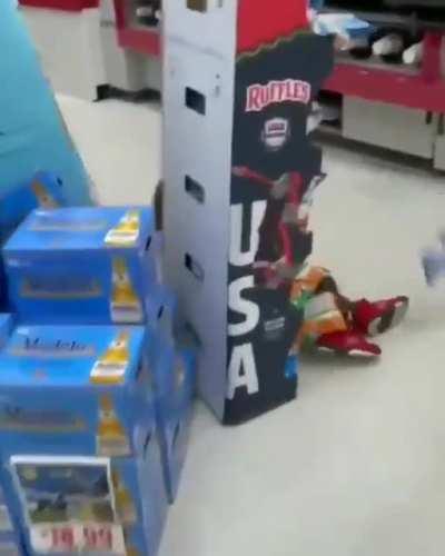 Kevin Hart falling on rough times