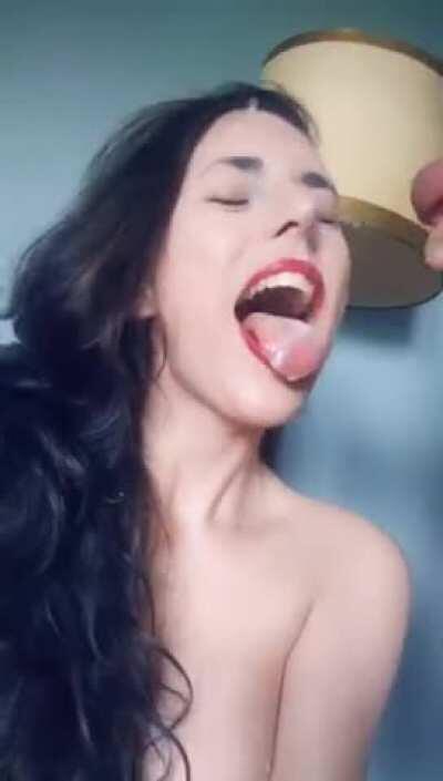 It's good that not in the throat ... I would have choked