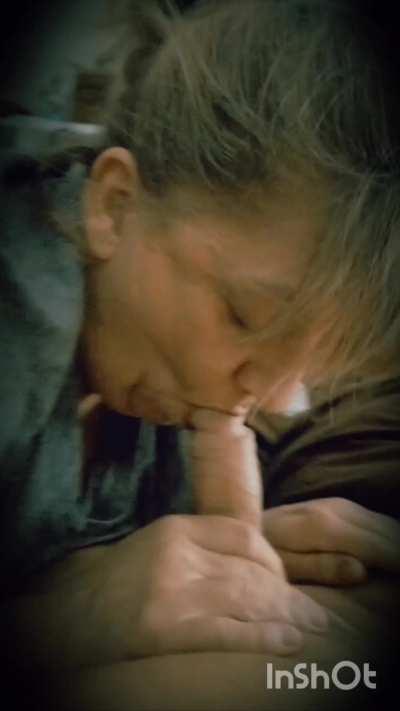 She don't mind sucking my small dick