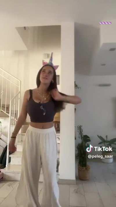 @peleg_saar is massive yet skinny