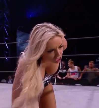 Allie & her big beautiful titties