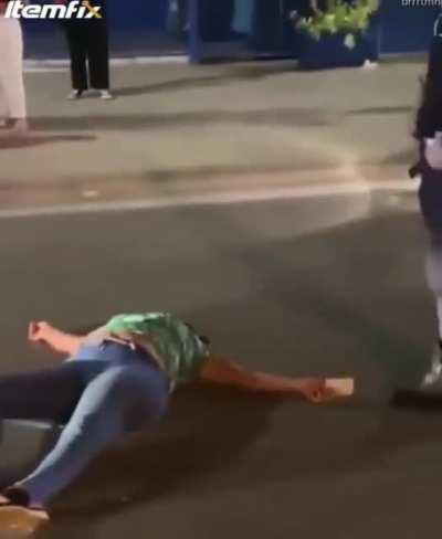 Fui agredida por um fascista!