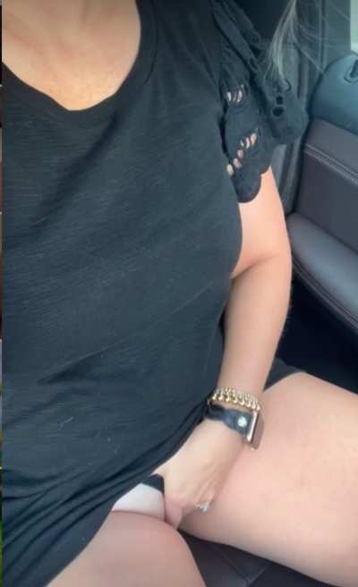 37F this is what I wear to school pickup ☺️☺️