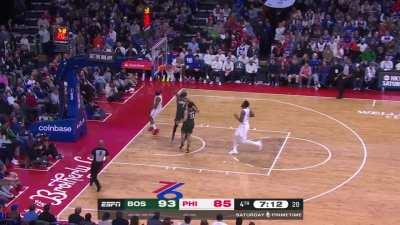 [Highlight] Jaylen Brown sneaks upon Embiid and steals to lay it up as Doc calls his second timeout in 90 seconds