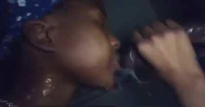 Young thot giving a blowjob so sloppy the spit is everywhere 🍆🤤 She can suck a dick 💦 Join the group for more exclusive content 💦