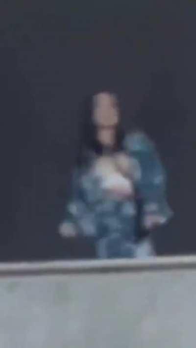 Dancer's titty goes pop