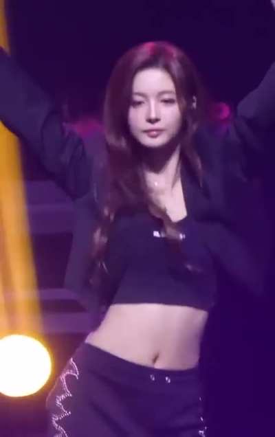 Sullyoon 