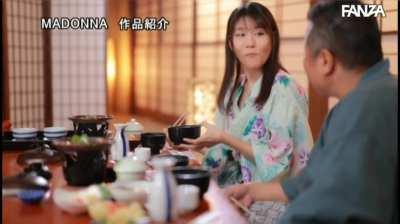 The only thing getting done on her weekend-work-trip is Nao ... JUL-826