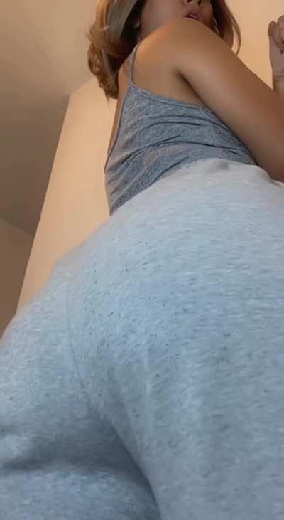 daddy do you like my loud farts?