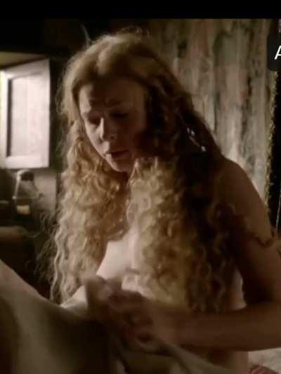 rebecca Ferguson in the white queen(2013)