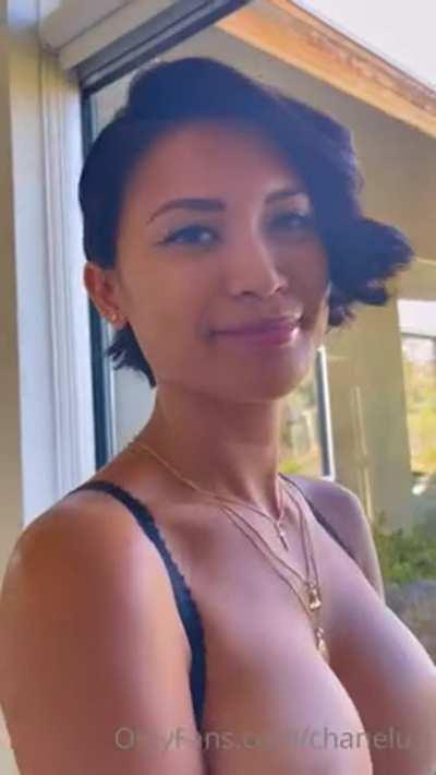 HER FULL PACK LINK IN COMMENTS🔥🔥🔥