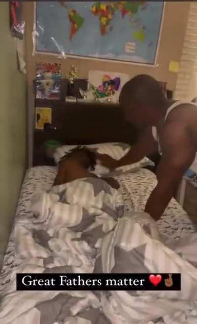 This father didn't want to wake his son up during the night after returning home from deployment, so he woke him up the following morning.