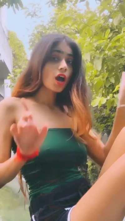 Muskan Chand (deleted) TikTok (More in the comments)