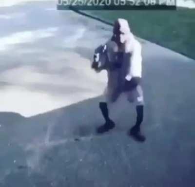 UNC Went back to Auntie crib dancing to get her love back and this happened...