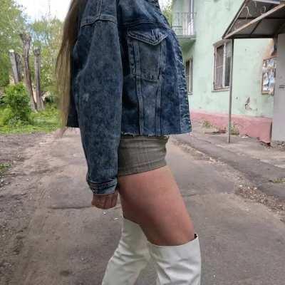 I like wearing a plug