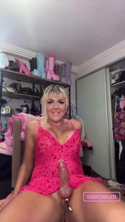 Do you suck girldick on the first date?