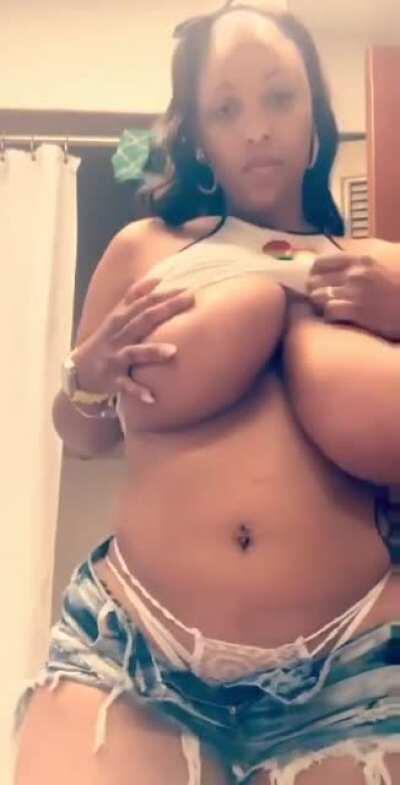 Get a load of those babys