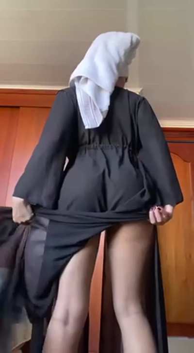 Twerk Feel how you make me lose control.