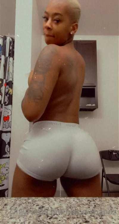 Mmm, love those 😈beautiful boobies!💦