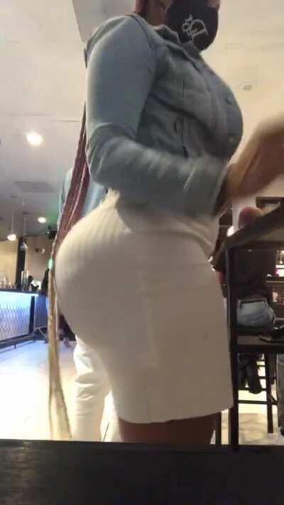 Two minute booty cam