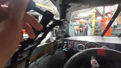 High-quality window net latch right here. I even had it latched and pushed the rod into the hole in the back, idk what's wrong with it, lol.