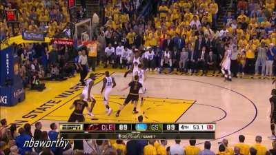 [Highlight] Steph Curry struggles in the 4th quarter in Game 7 of the NBA Finals: 1/6 from the field (1/5 from 3) along with a devastating turnover in the clutch.