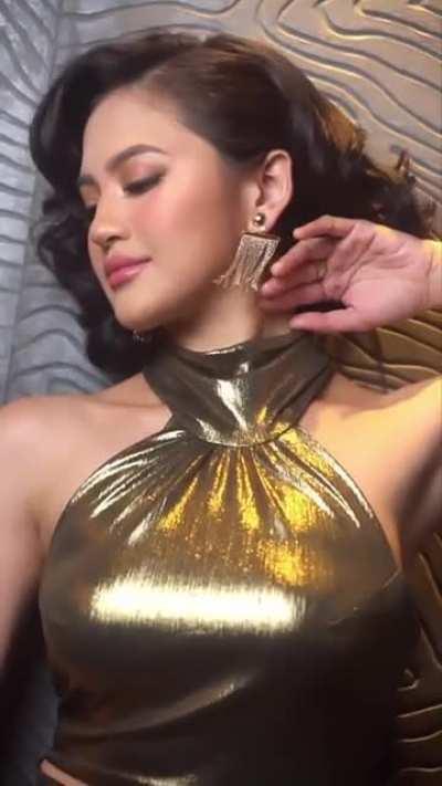 Julie Anne San Jose