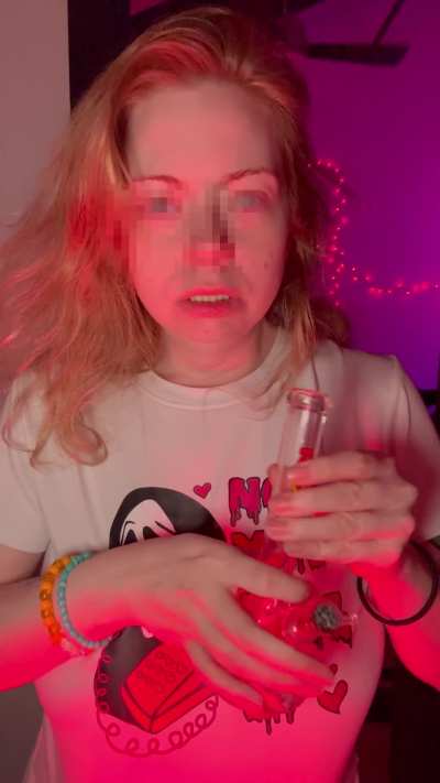 Peek a boo… I see you down there… 