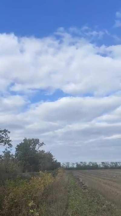 🇺🇦SU-27 ground level fly by