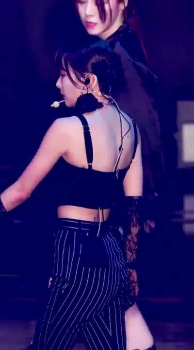 Red Velvet - Seulgi & Wendy