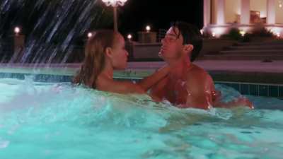 Elizabeth Berkley - Showgirls(1995)