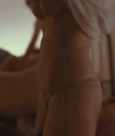 Beautitful Elizabeth Olsen