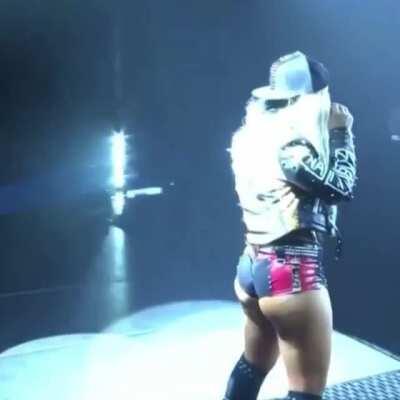 Toni Storm