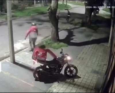 Cuando entras a un feudo en el warband de noche y tarda 1 segundo más en cargar el juego 