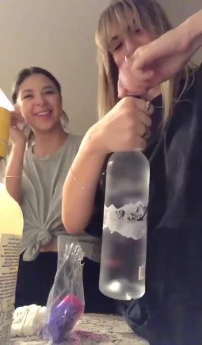 Her friend caught it - Sorry if it's a repost