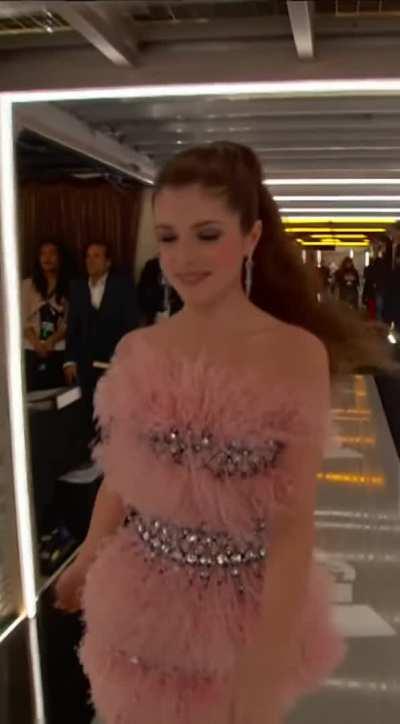 Anna Kendrick is so tiny and sexy