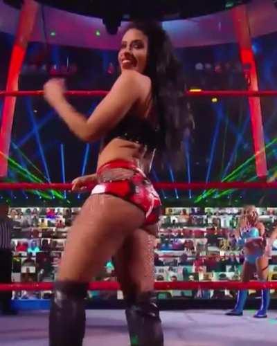 Zelina Vega