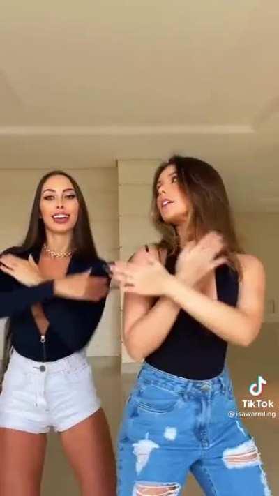 Tati Prado e Isadora Warmling