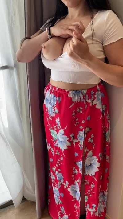 My boobs are always a surprise on my 5´1 frame