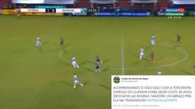 Odinei Ribeiro esquivando com maestria de um tweet engraçadinho na transmissão