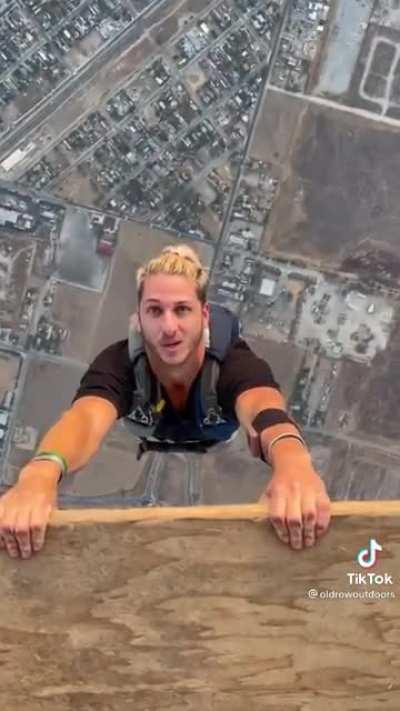 Skydiving from a hot air balloon