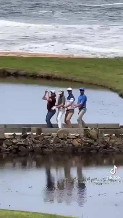 Just another bros moment.