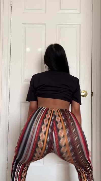 Perfect tits, thick ass... My only flaw is my eyesight!